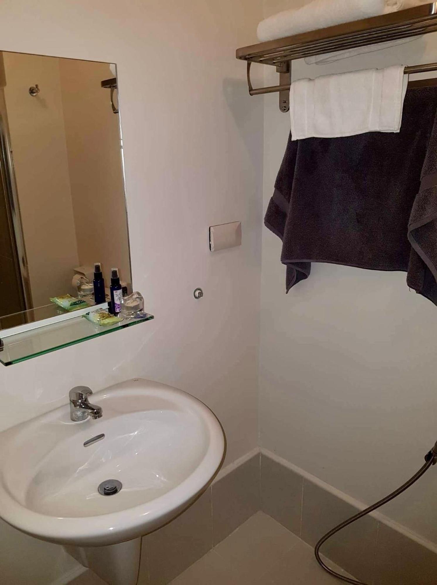 Jr Studio Luxe 1824 At Princeton Residences Manila Kültér fotó